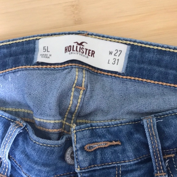 Hollister Jeans - 5L - Picture 3 of 3